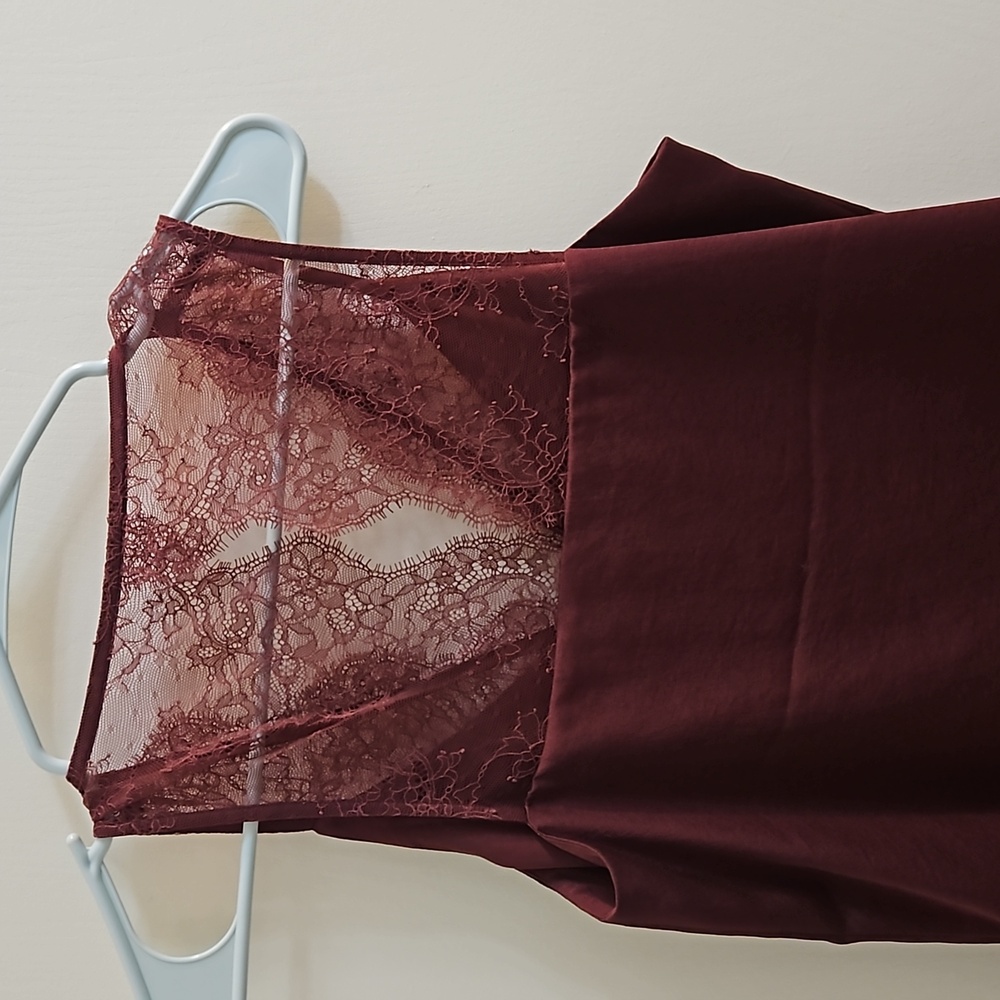 Express Lace Tank - Picture 4 of 4